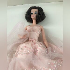 In the Pink Silkstone Barbie. Fashion Model. Please read! Highly Collectible